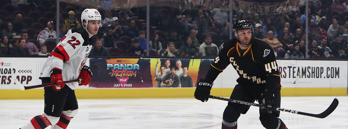 Monsters grab point in 4-3 overtime loss to Comets