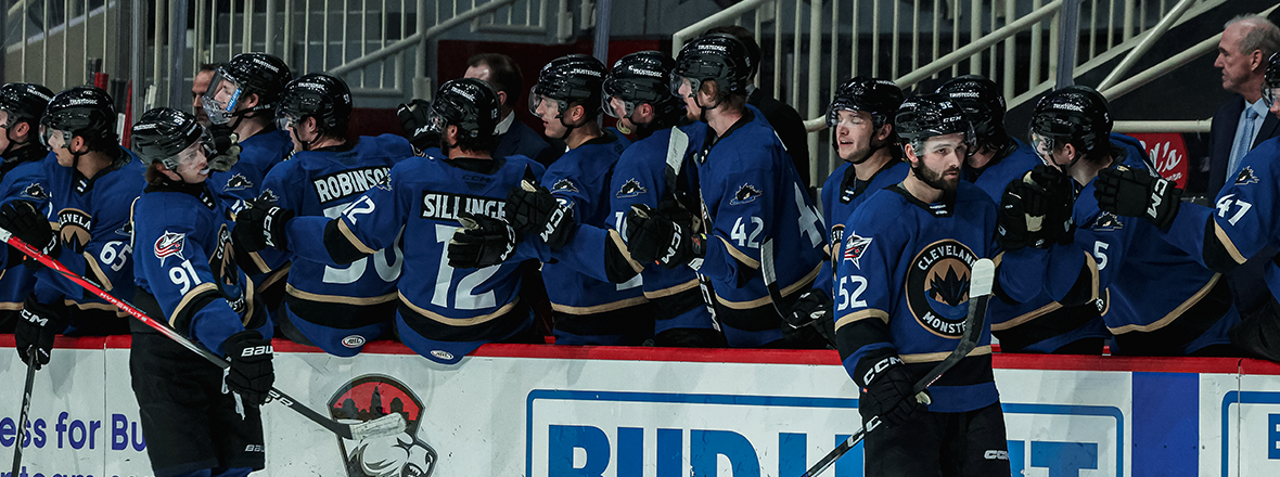 Monsters claim first place with 3-1 win over Checkers